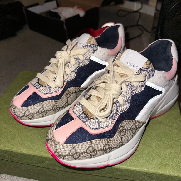 WOMEN'S GG RHYTON SNEAKER - Picture 8 of 8